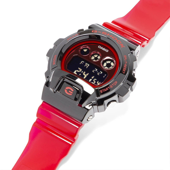 Наручные часы Casio GM-6900B-4. Фото 1.