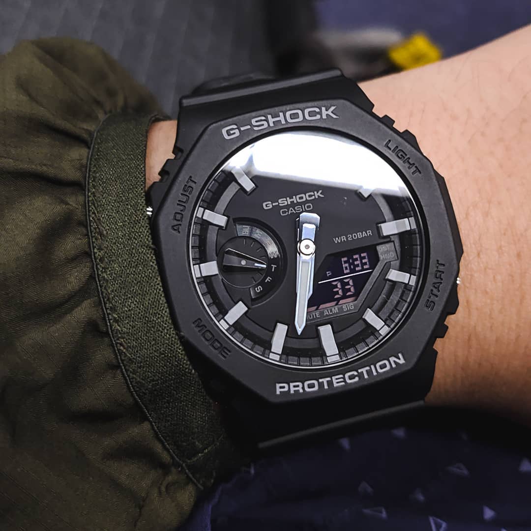 Наручные часы Casio GA-2100-1A. Фото 2.