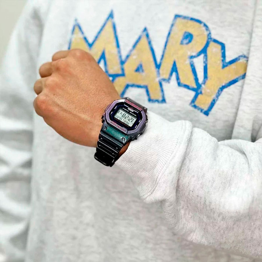 Наручные часы Casio DW-B5600AH-6. Фото 3.