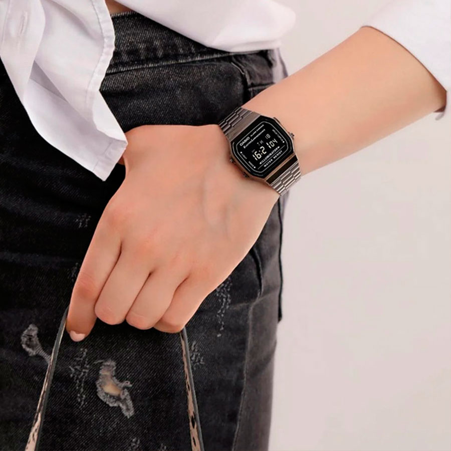 Наручные часы Casio A168WGG-1B. Фото 3.