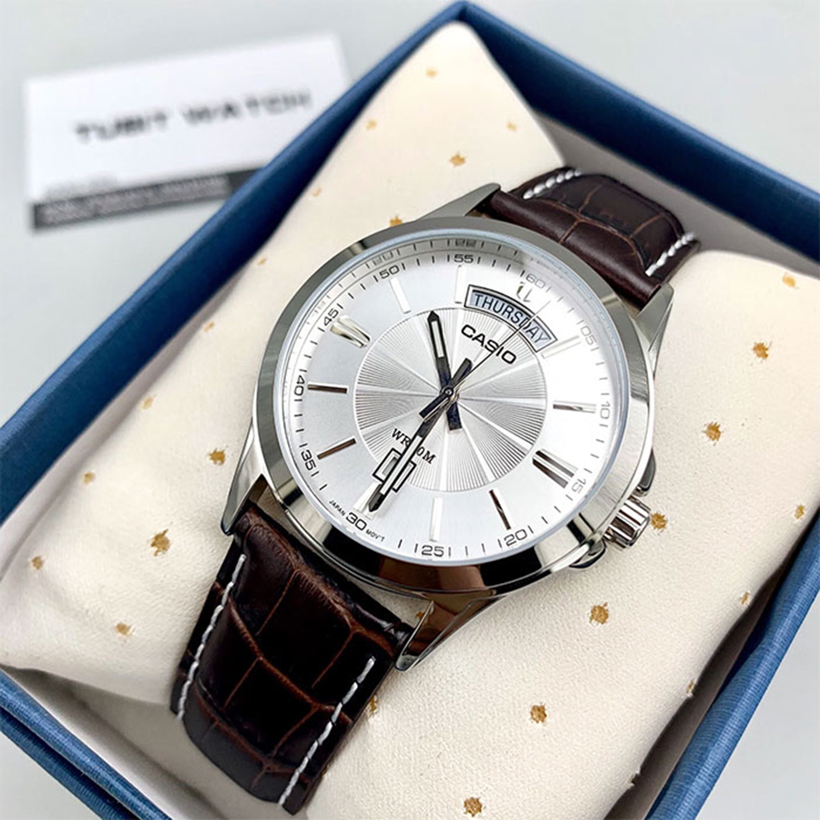Наручные часы Casio MTP-1381L-7A. Фото 1.