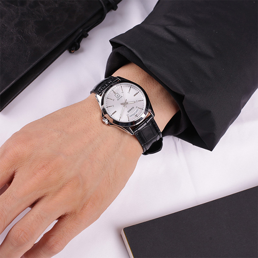 Наручные часы Casio MTP-1370L-7A. Фото 4.
