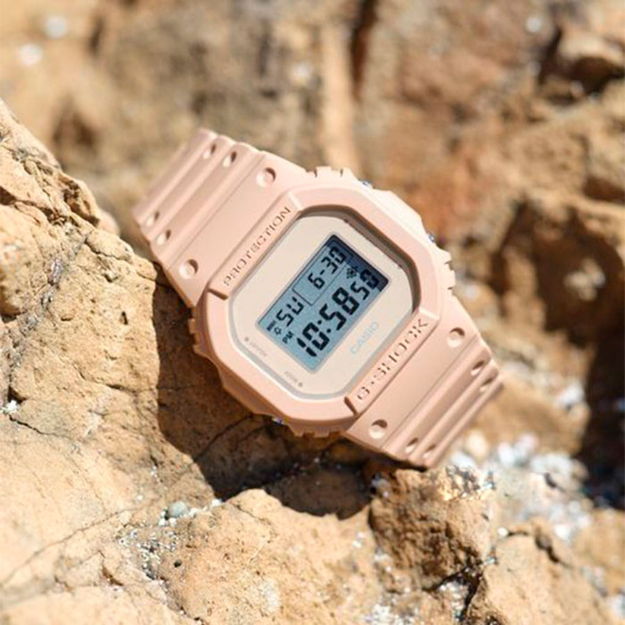 Наручные часы Casio DW-5600NC-5. Фото 4.