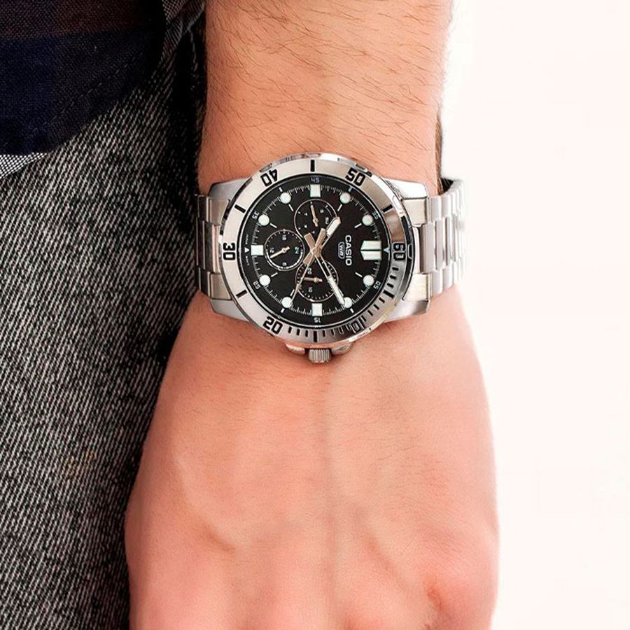 Наручные часы Casio MTP-VD300D-1E. Фото 5.