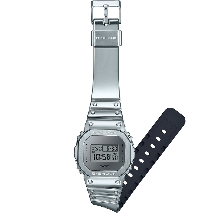 Наручные часы Casio GM-5600YM-8A8. Фото 5.