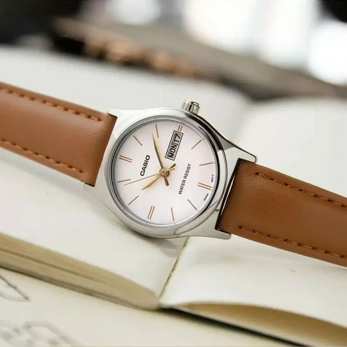 Наручные часы Casio LTP-V006L-7B2. Фото 5.