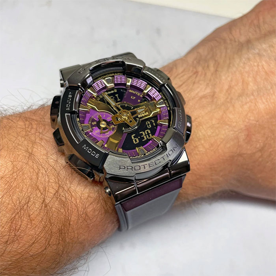 Наручные часы Casio GM-110CL-6A. Фото 1.