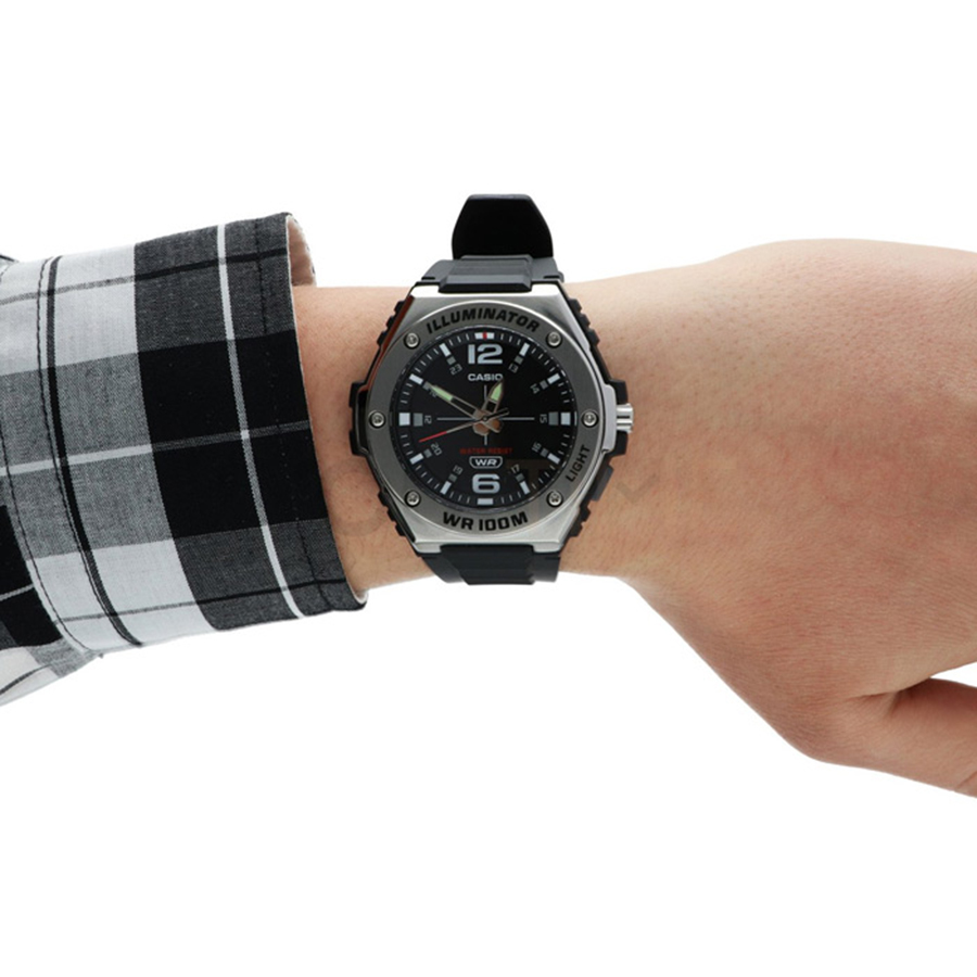 Наручные часы Casio MWA-100H-1A. Фото 2.