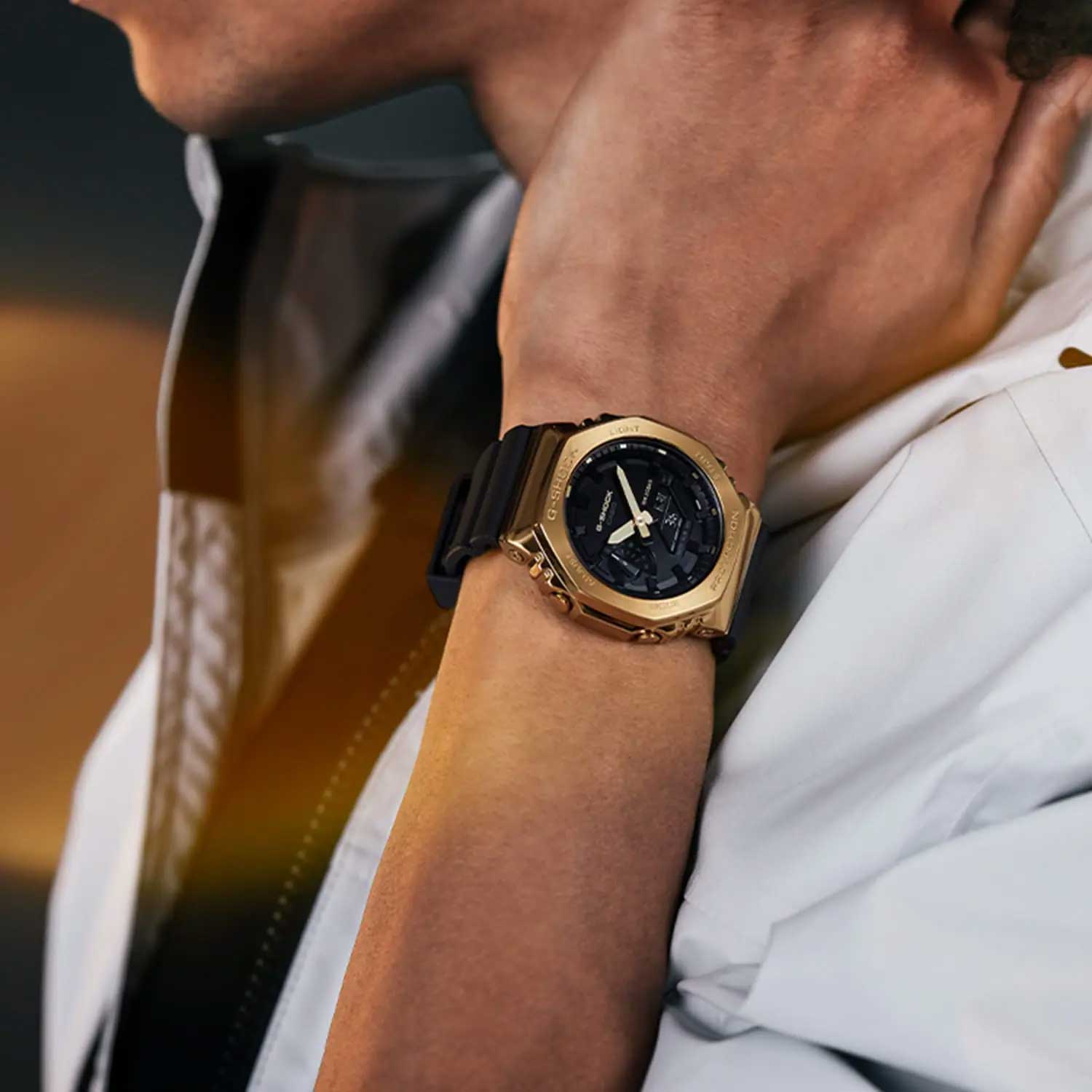 Наручные часы Casio GM-2100G-1A9. Фото 3.