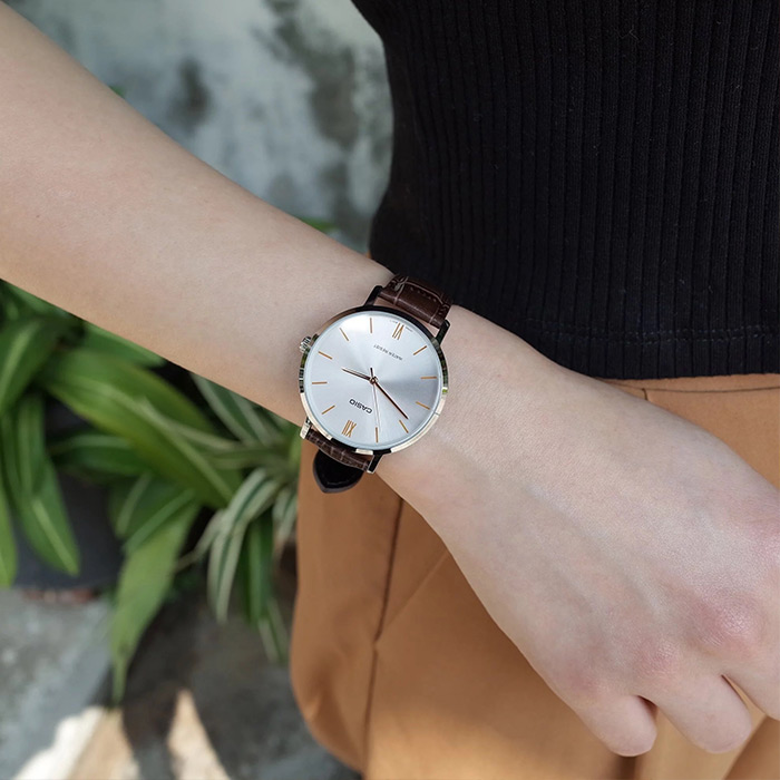 Наручные часы Casio LTP-VT01L-7B2. Фото 2.
