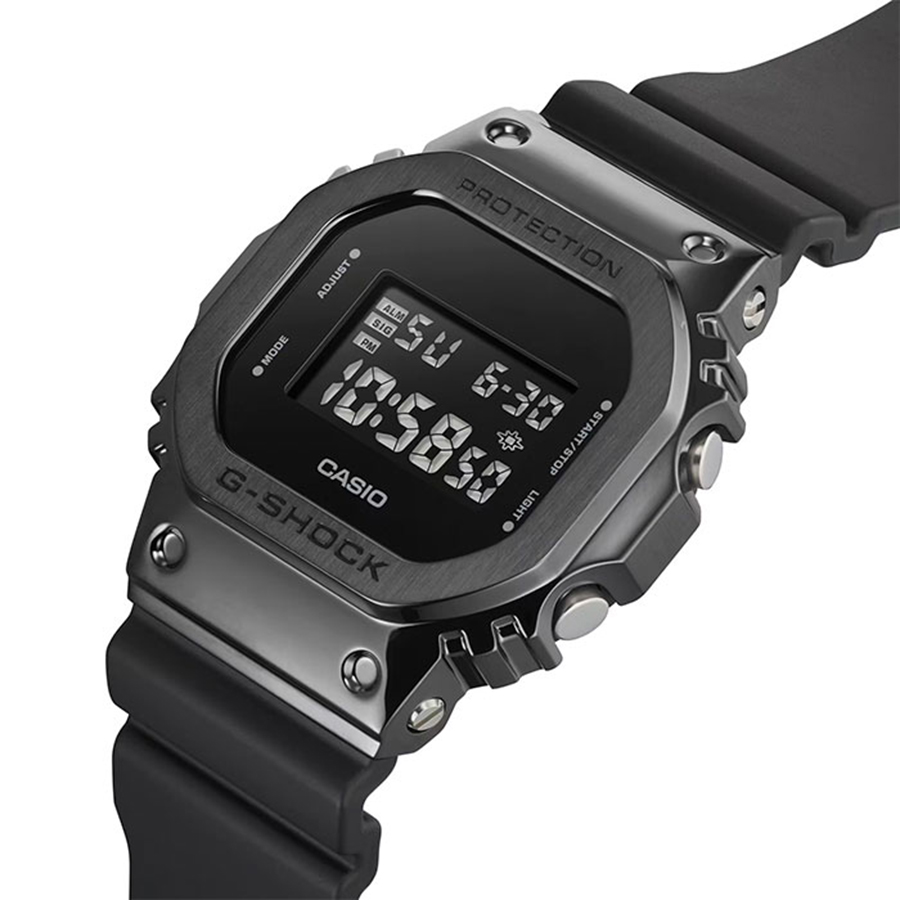 Наручные часы Casio GM-5600UB-1. Фото 7.