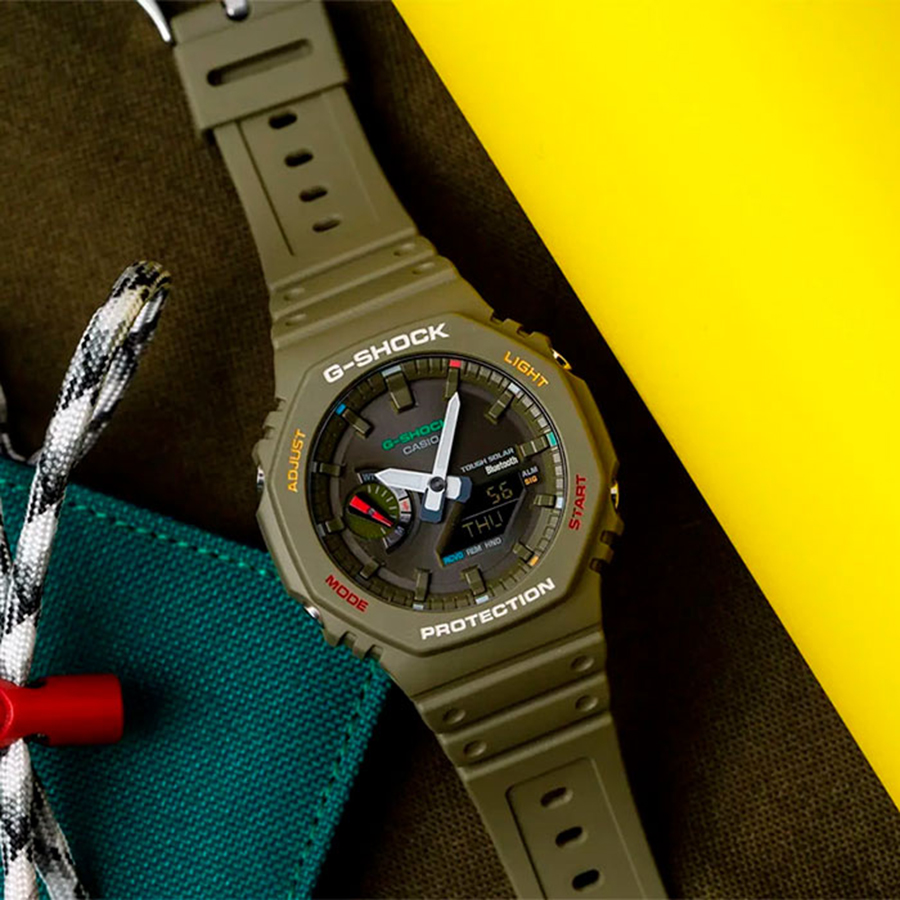 Наручные часы Casio GA-B2100FC-3A. Фото 1.