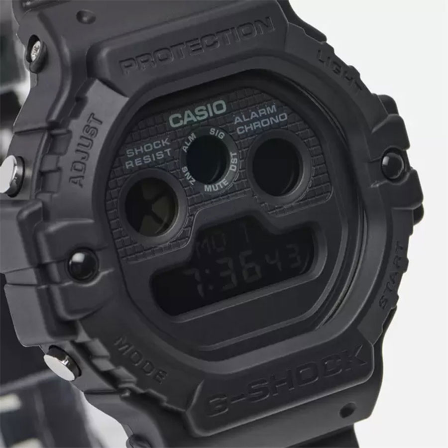 Наручные часы Casio DW-5900BB-1. Фото 6.