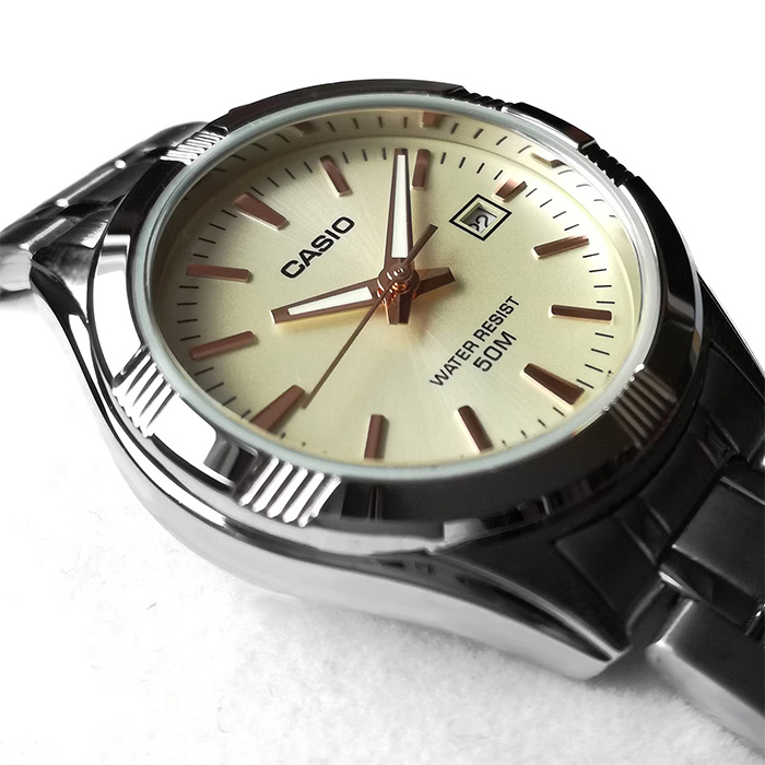 Наручные часы Casio LTP-1308D-9A. Фото 2.