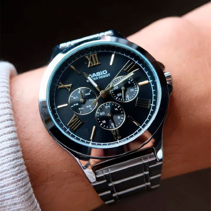 Наручные часы Casio MTP-V300D-1A2. Фото 1.