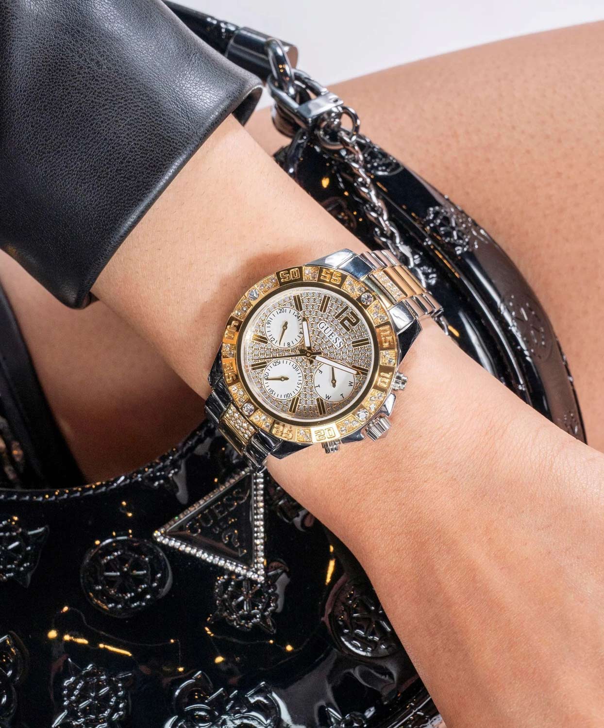 Наручные часы Guess GW0771L3. Фото 1.