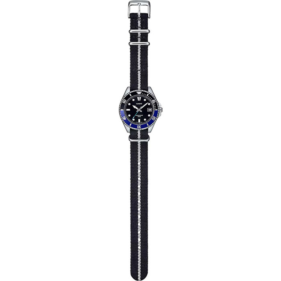 Наручные часы Casio MDV-10C-1A2. Фото 3.