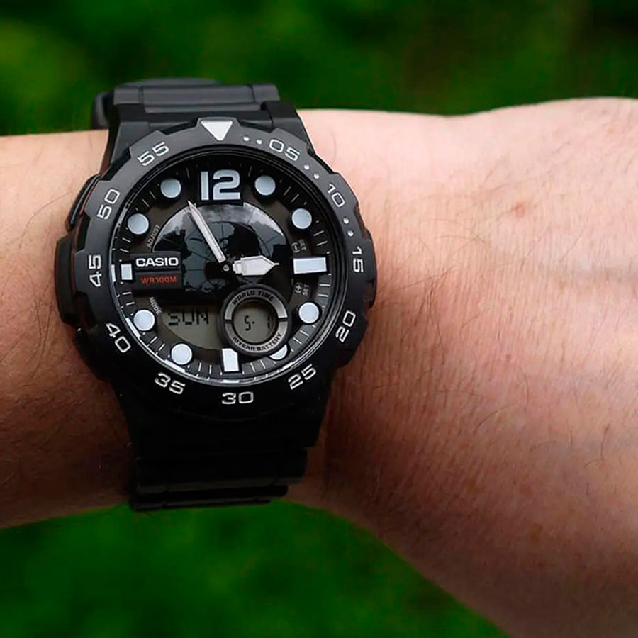 Наручные часы Casio AEQ-100W-1A. Фото 2.