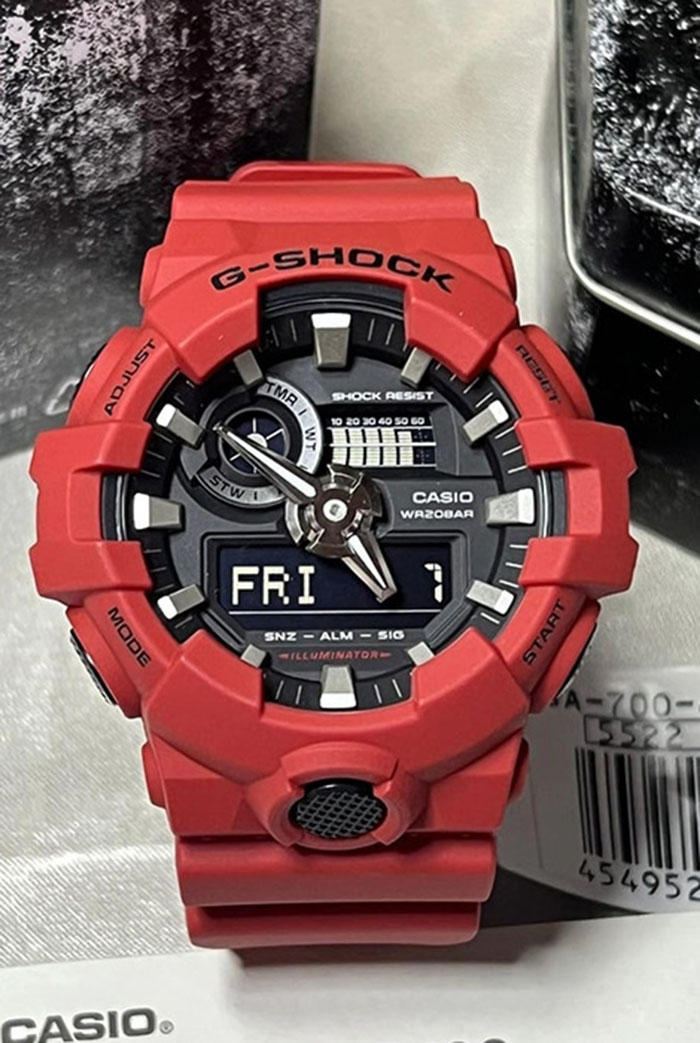 Наручные часы Casio GA-700-4A. Фото 2.