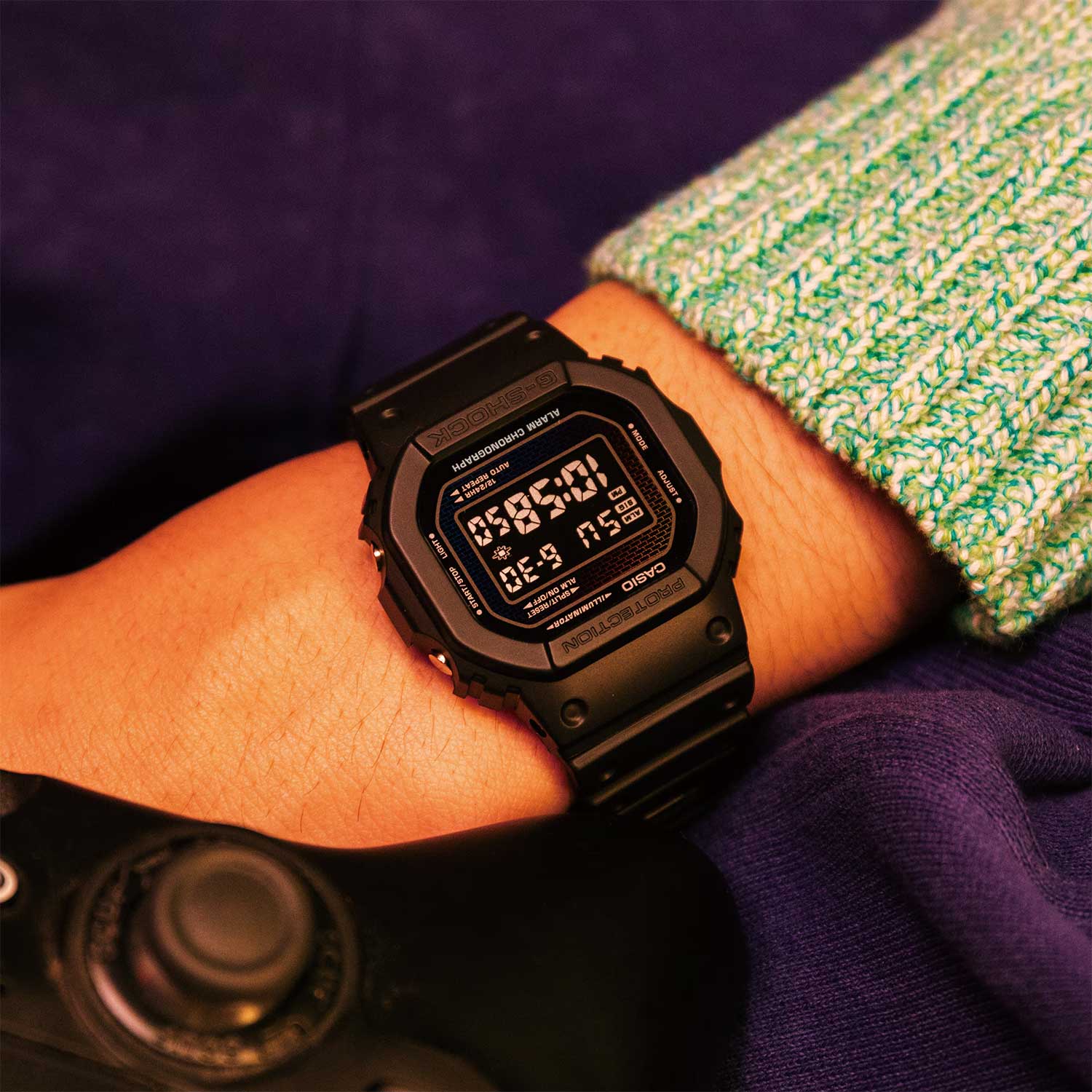 Наручные часы Casio DW-5600RW-1. Фото 1.