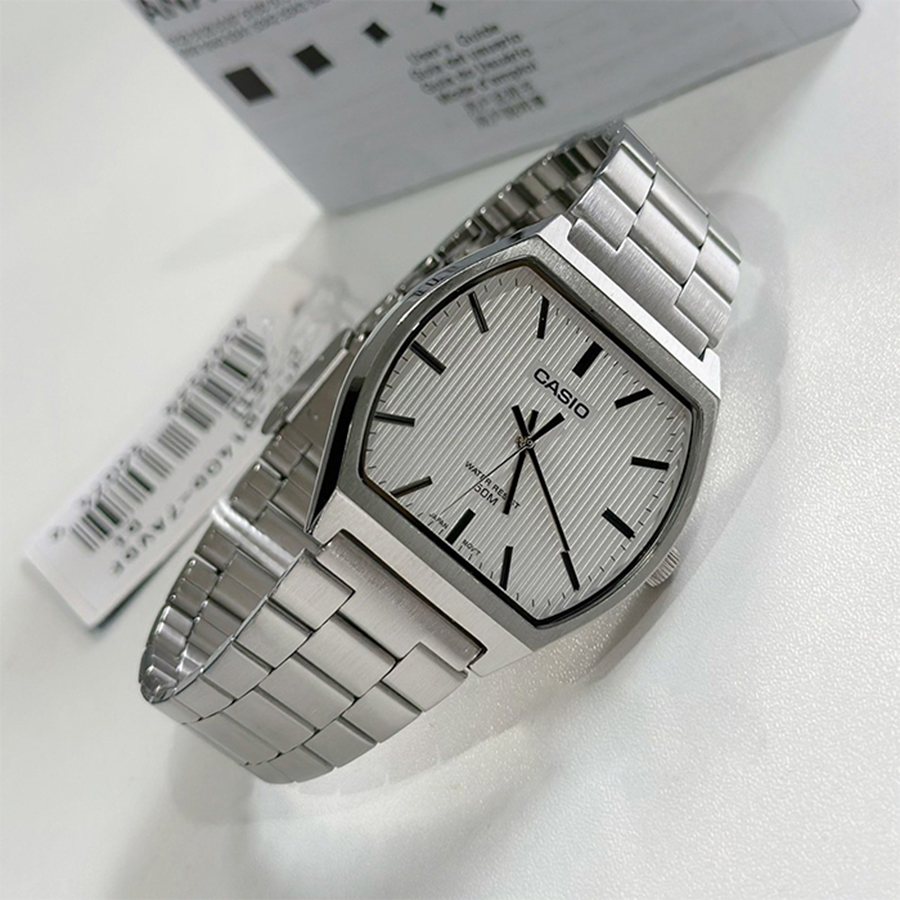 Наручные часы Casio MTP-B140D-7A. Фото 1.