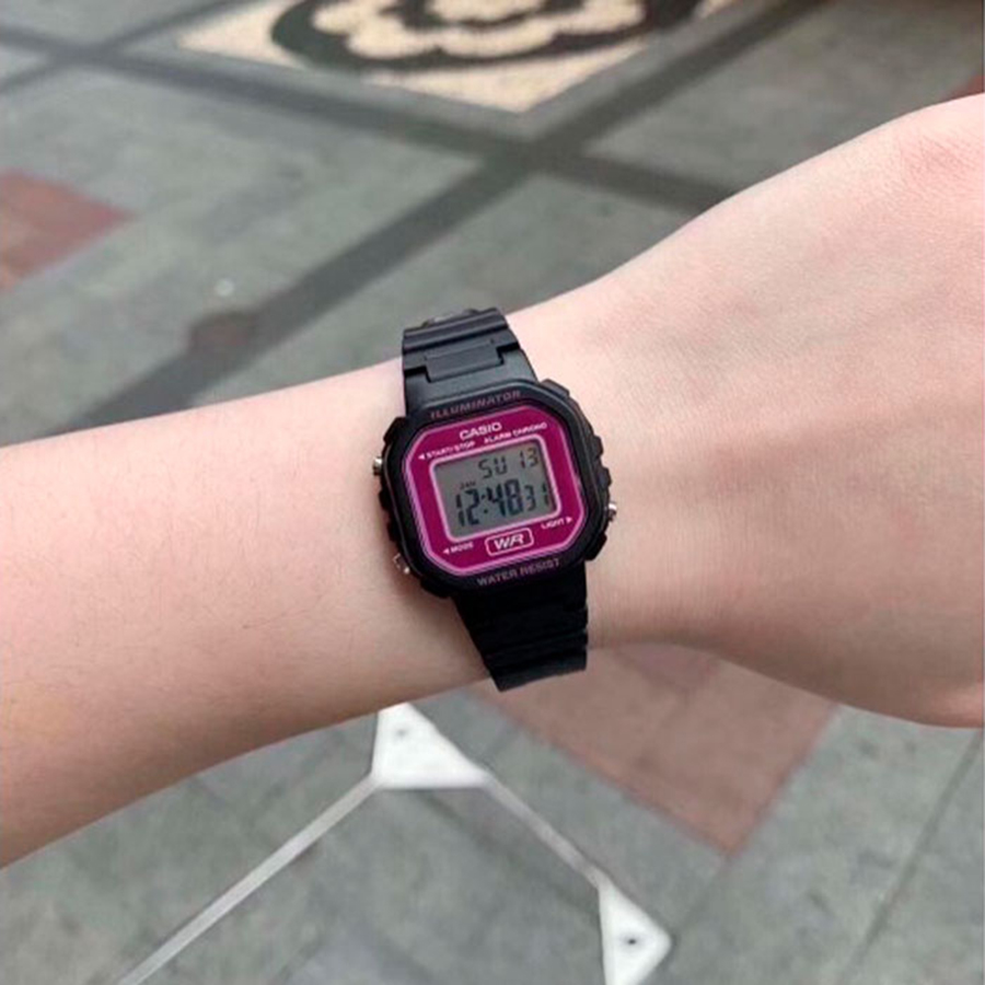 Наручные часы Casio LA-20WH-4A. Фото 4.
