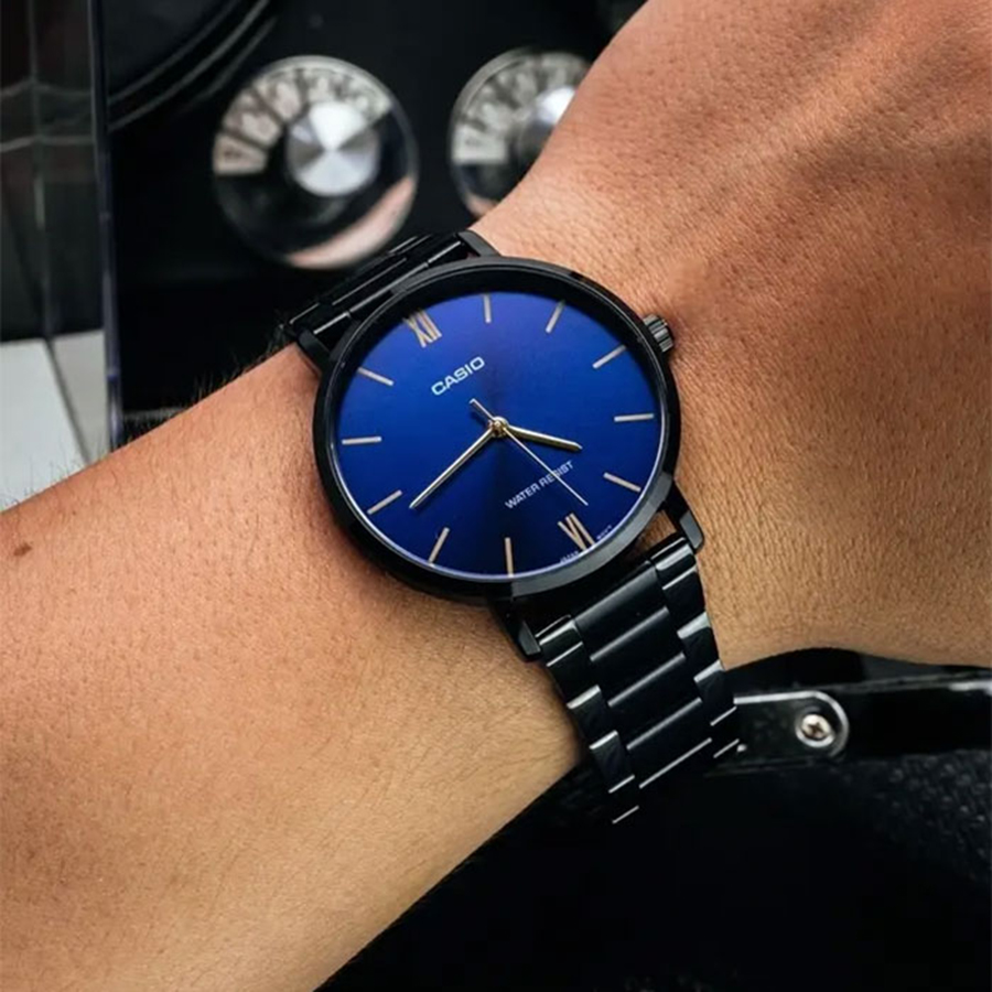Наручные часы Casio MTP-VT01B-2B. Фото 3.