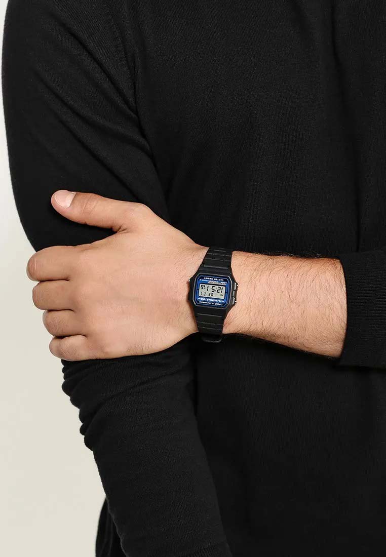 Наручные часы Casio F-105W-1A. Фото 3.