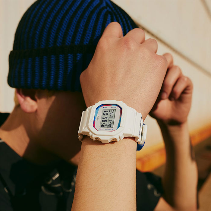 Наручные часы Casio DWE-5600PR-2. Фото 4.