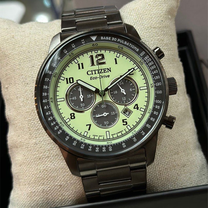 Наручные часы Citizen CA4507-84X. Фото 1.