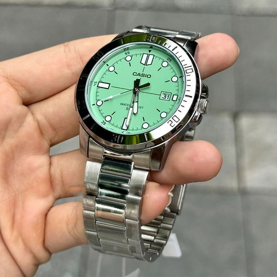 Наручные часы Casio MTP-VD01D-3E1. Фото 1.