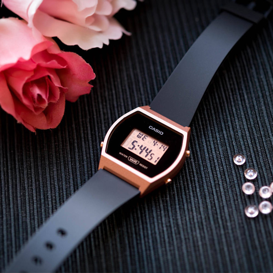 Наручные часы Casio LW-204-1A. Фото 2.