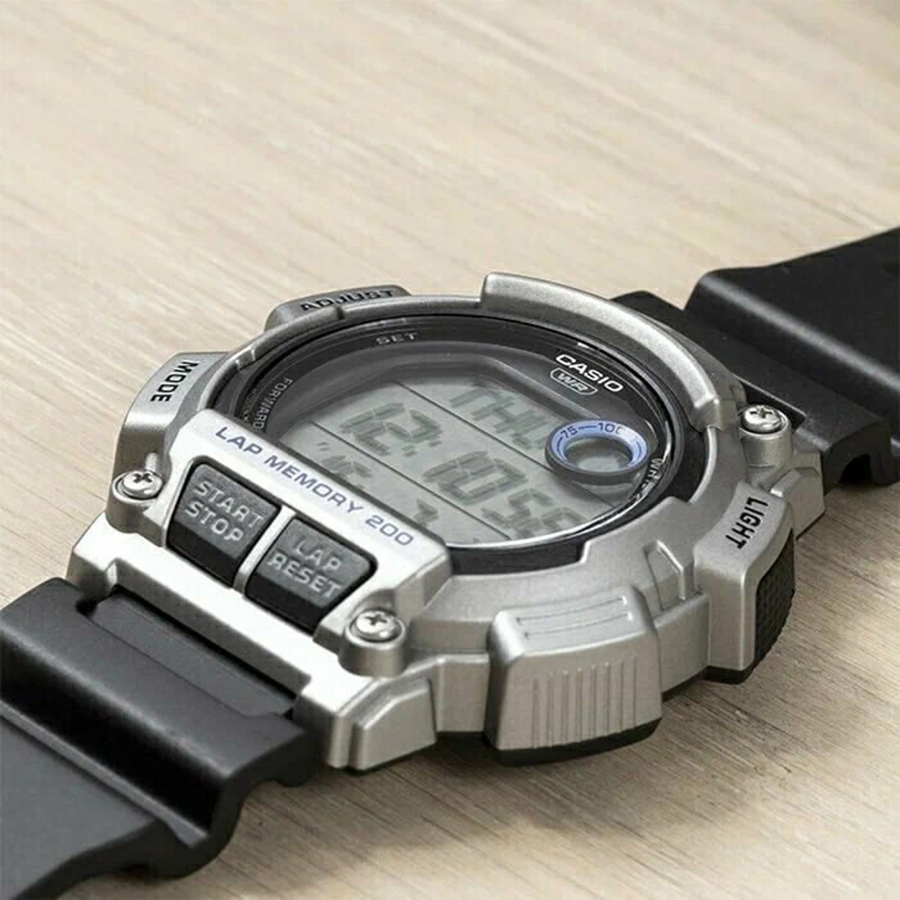Наручные часы Casio WS-2100H-1A2. Фото 5.