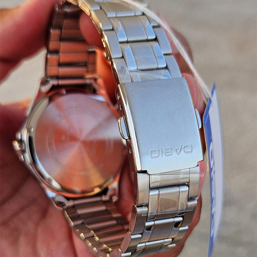 Наручные часы Casio MTP-M110D-1A. Фото 3.