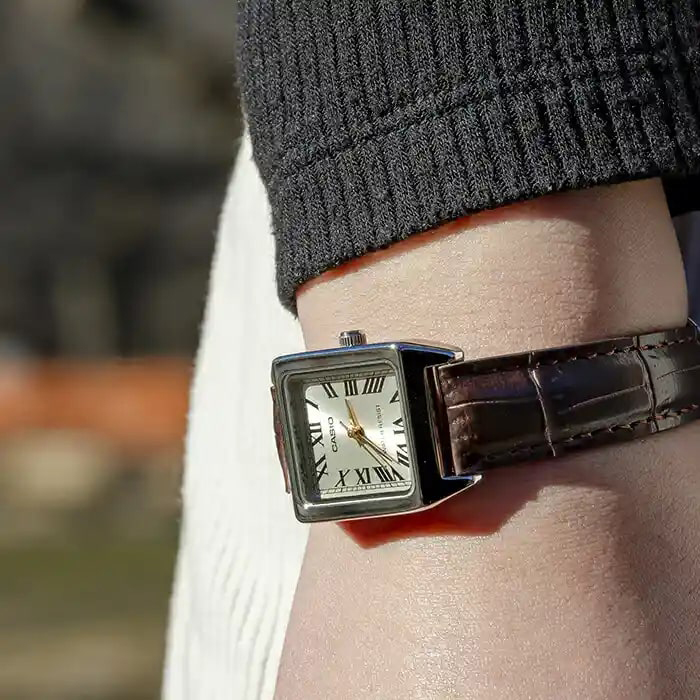 Наручные часы Casio LTP-V007L-9B. Фото 2.