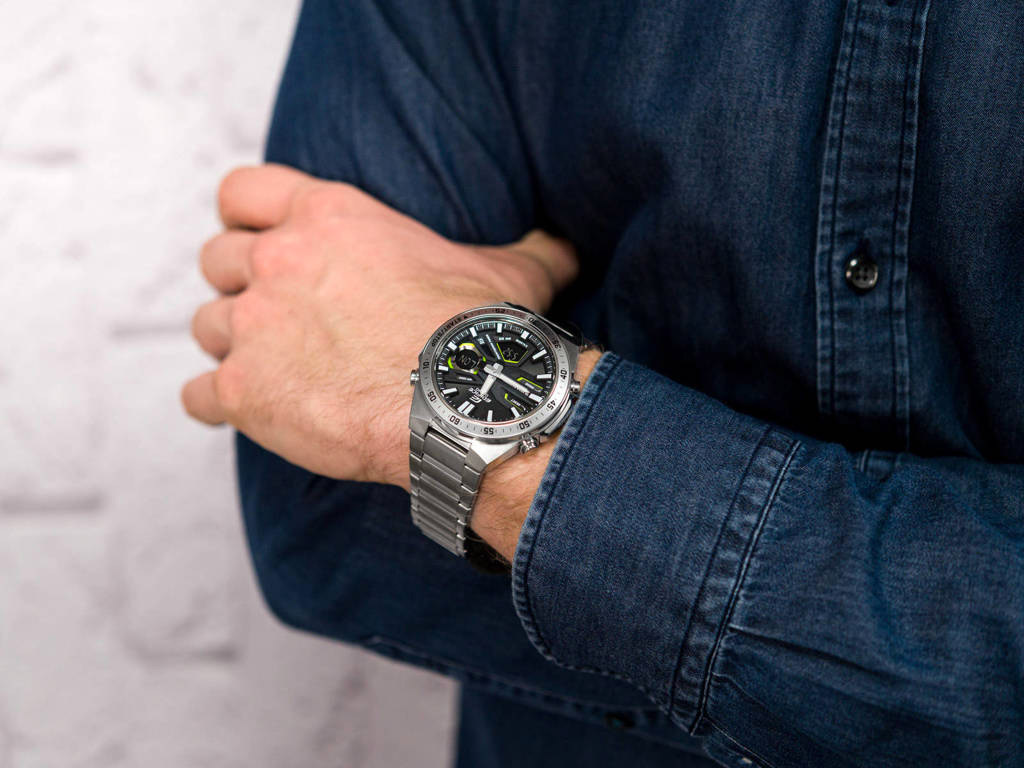 Наручные часы Casio EFV-C110D-1A3. Фото 1.