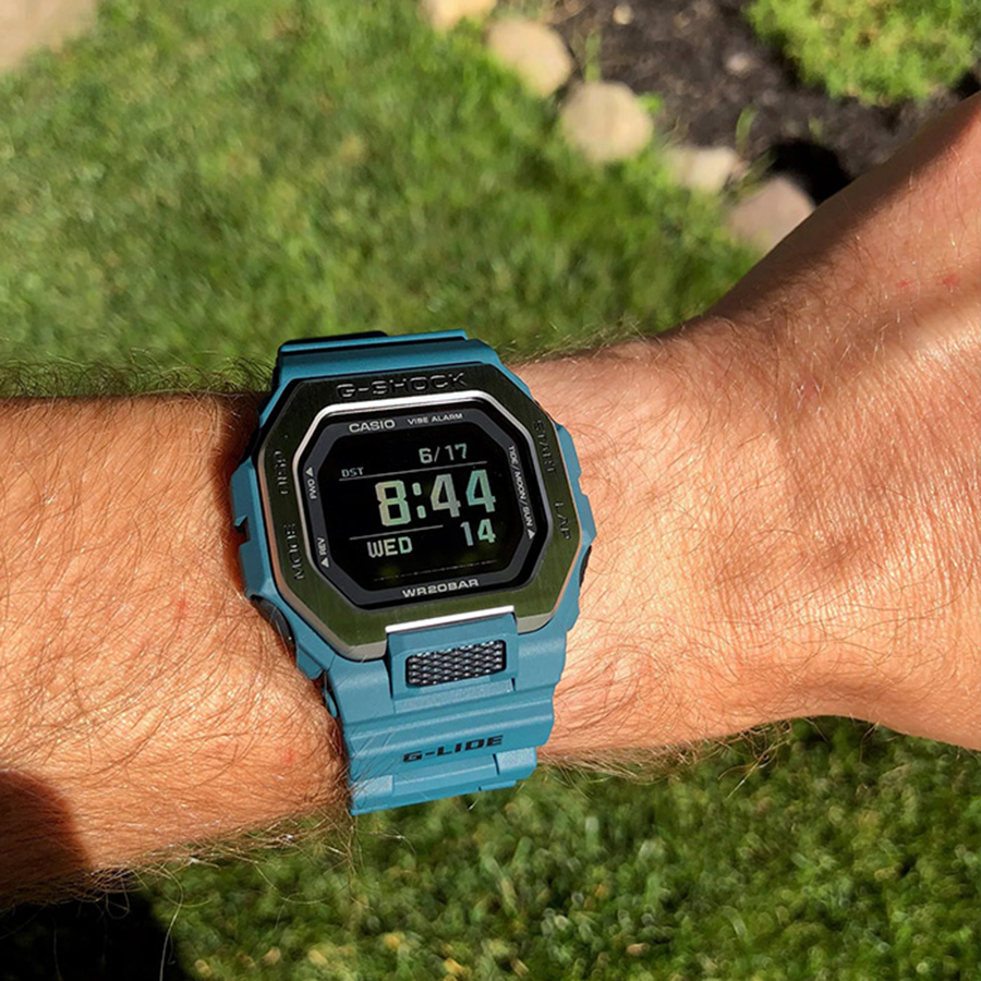 Наручные часы Casio GBX-100S-2. Фото 4.