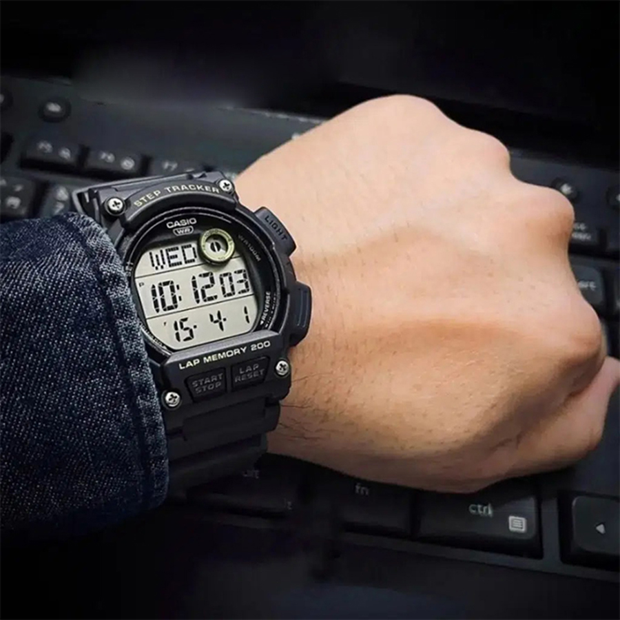 Наручные часы Casio WS-2100H-8A. Фото 5.