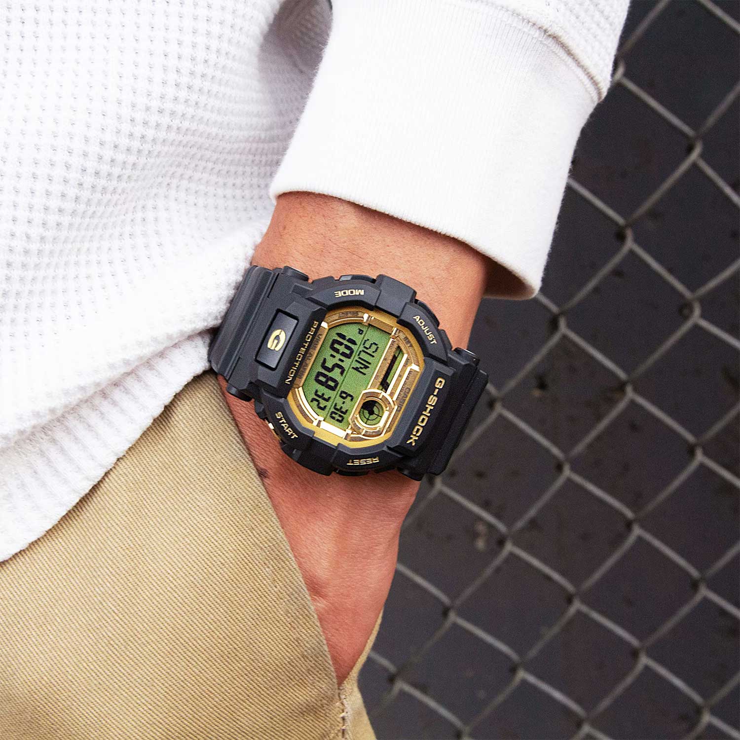 Наручные часы Casio GD-350GB-1. Фото 1.