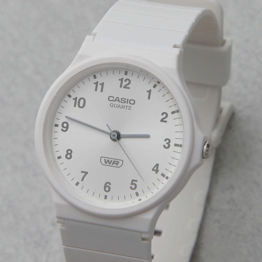Наручные часы Casio MQ-24B-7B. Фото 1.