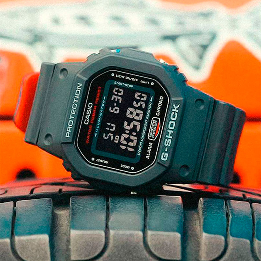 Наручные часы Casio DW-5600UHR-1. Фото 5.