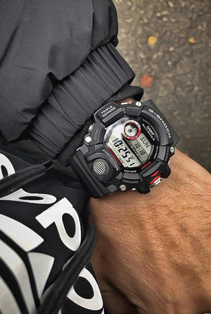 Наручные часы Casio GW-9400-1. Фото 3.