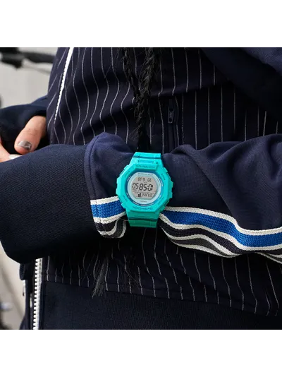 Наручные часы Casio GMD-B300SC-2. Фото 3.