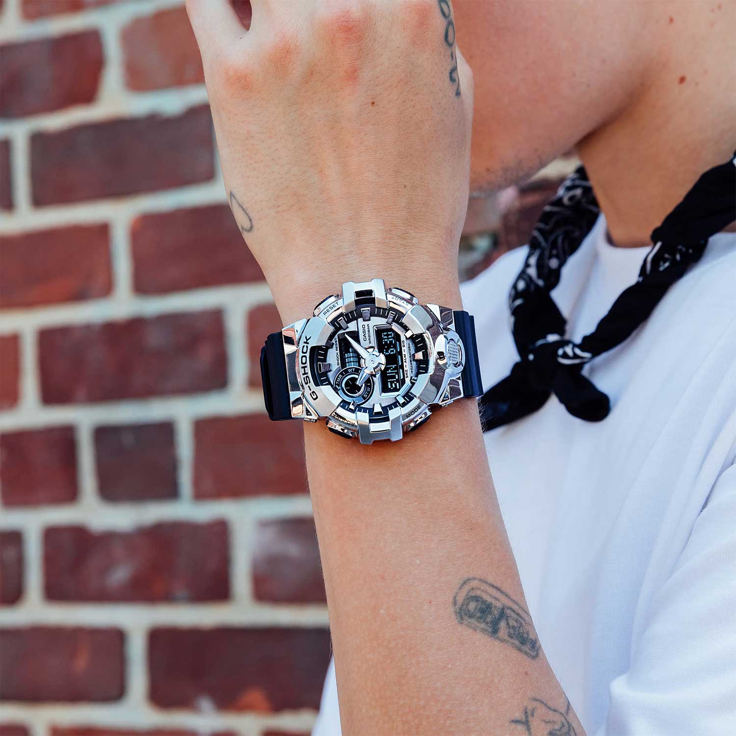 Наручные часы Casio GM-700-1A. Фото 1.
