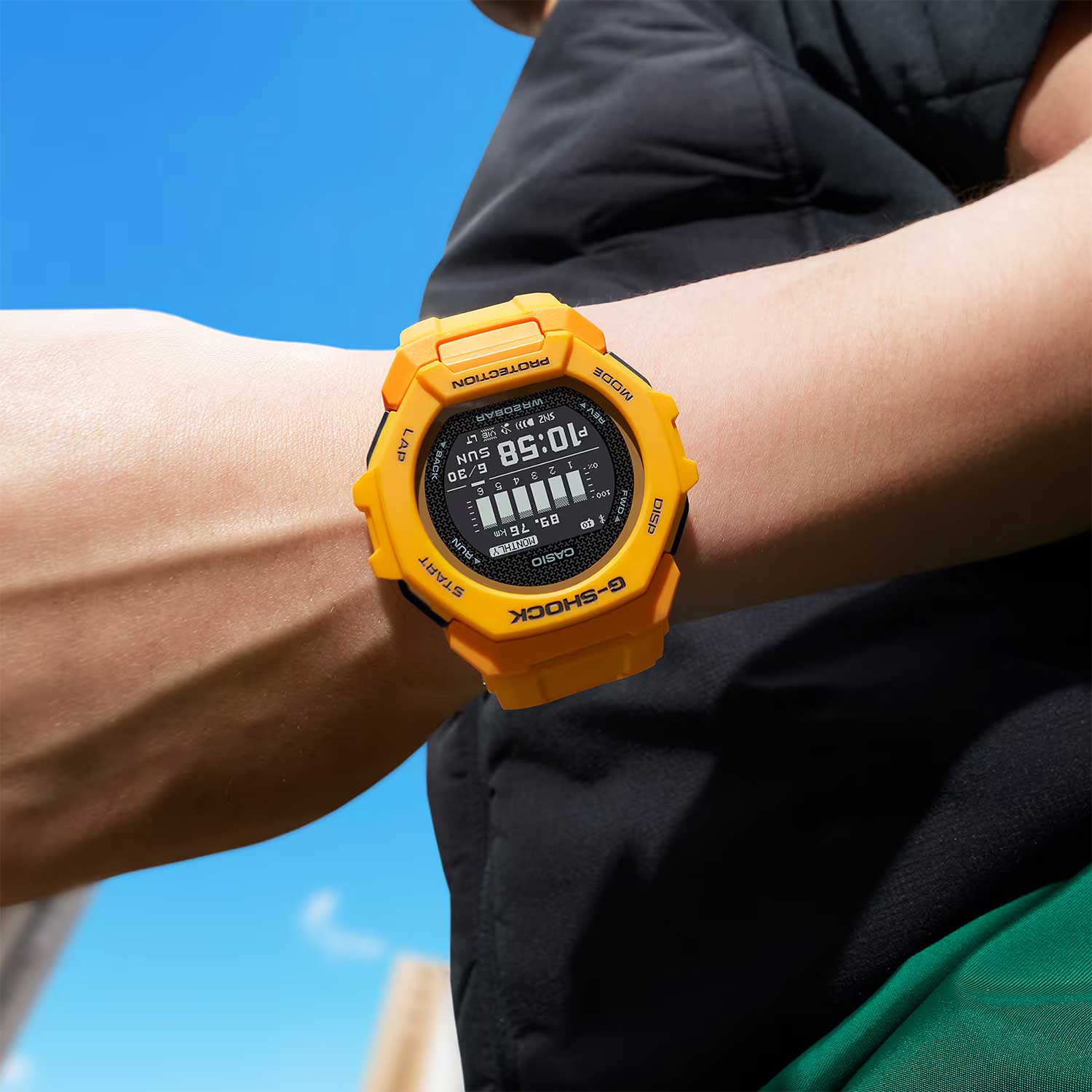 Наручные часы Casio GBD-300-9. Фото 1.