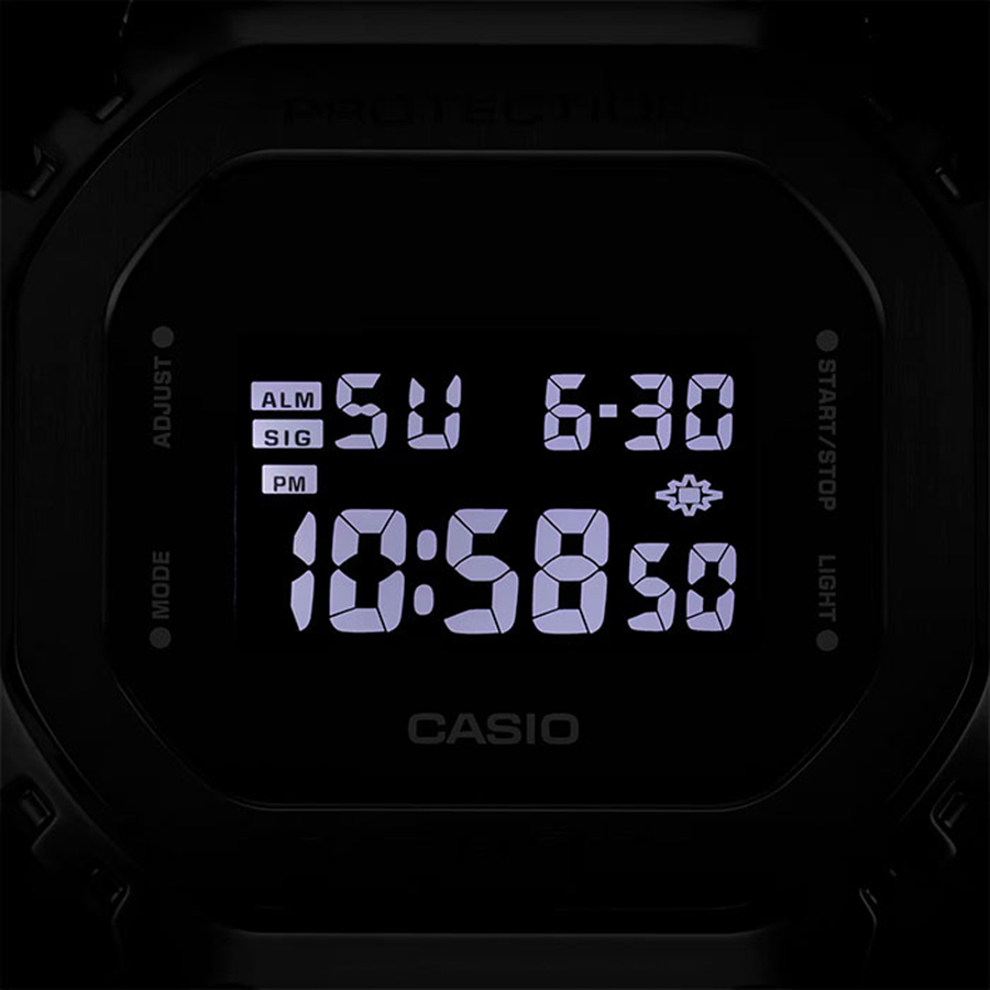 Наручные часы Casio GM-5600UB-1. Фото 6.