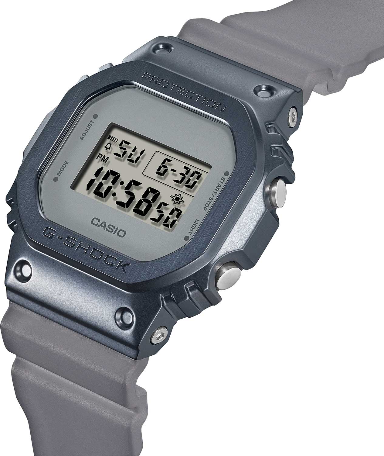 Наручные часы Casio GM-5600MF-2. Фото 1.