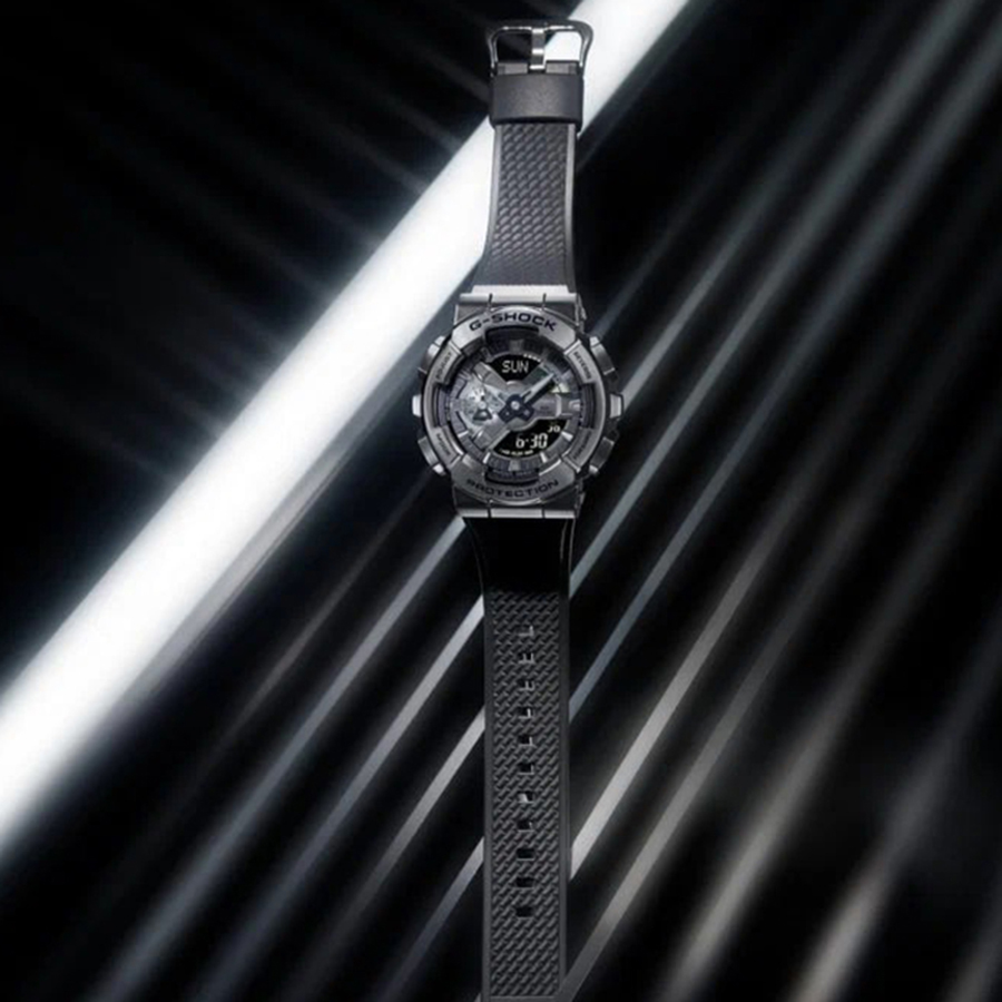 Наручные часы Casio GM-110BB-1A. Фото 4.