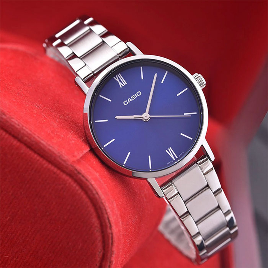 Наручные часы Casio LTP-VT02D-2A. Фото 4.