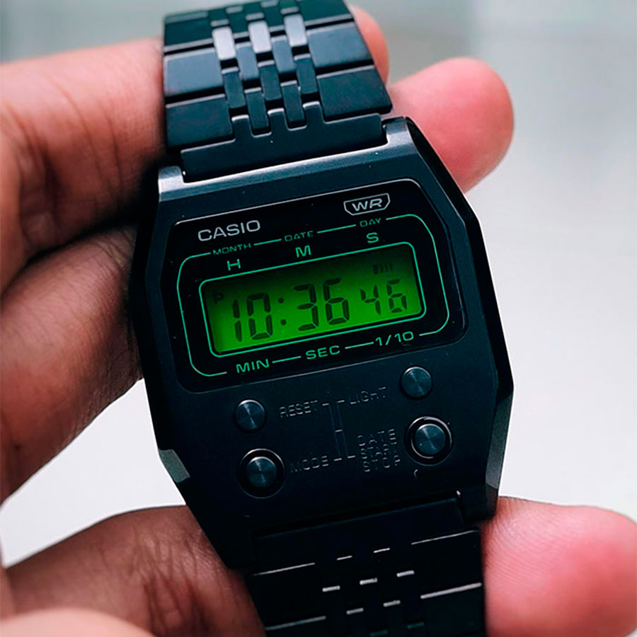 Наручные часы Casio A1100B-1. Фото 1.